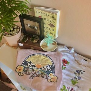 Graphic tee, junior, Floral tee, trendy, Girl tees